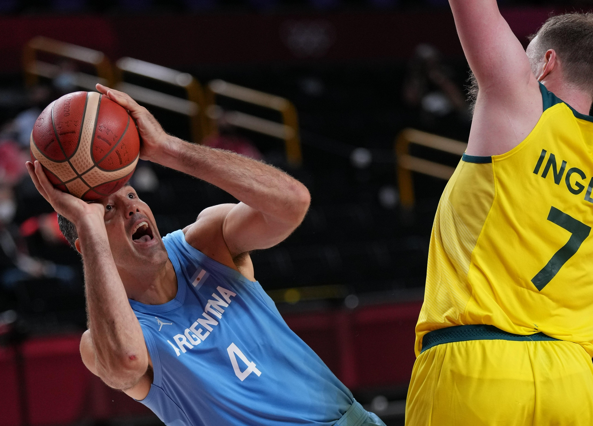 篮球——男子四分之一决赛:阿根廷不敌澳大利亚