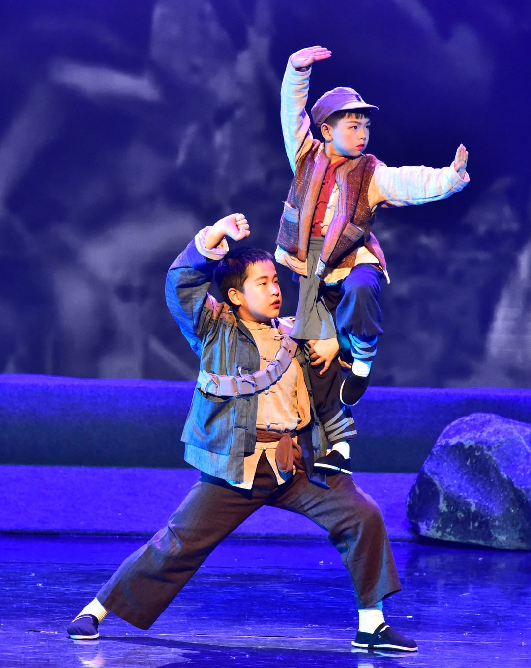 传承经典,讲好中国故事,儿童武术剧《鸡毛信》倾情上演