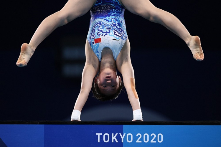 女子10米跳台资格赛 全红婵和陈芋汐以前2晋级半决赛休闲区蓝鸢梦想 - Www.slyday.coM