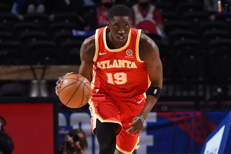 斯内尔一年合同加盟开拓者