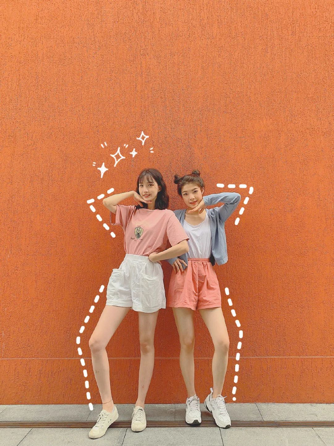 一组闺蜜拍照姿势轻松搞怪闺蜜照片俏皮可爱又好看