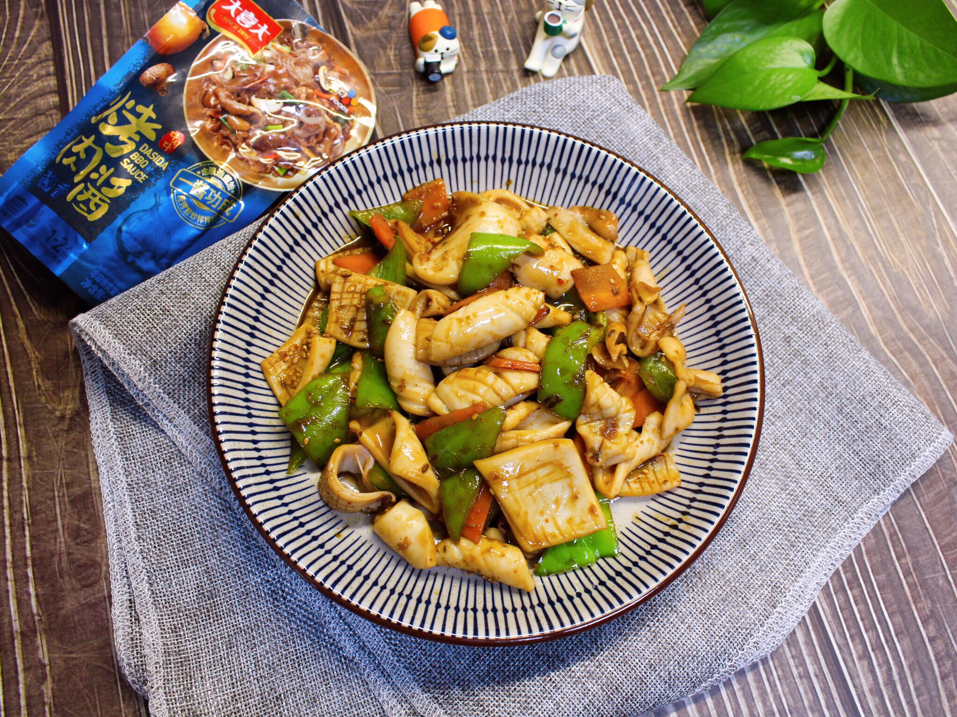 酱爆鱿鱼卷做法简单好吃健康