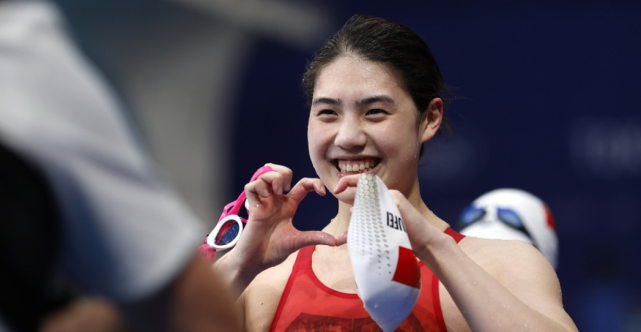 继杨倩张雨霏后,杨舒予也追星王嘉尔成功,对方还贴心帮她画篮球休闲区蓝鸢梦想 - Www.slyday.coM 继杨倩张雨霏后,杨舒予也追星王嘉尔成功,对方还贴心帮她画篮球休闲区蓝鸢梦想 - Www.slyday.coM