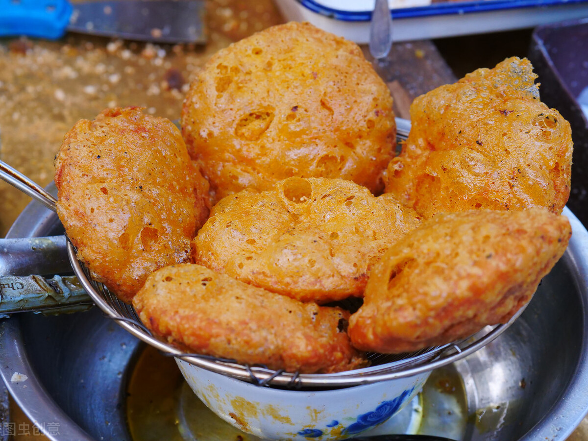 糯米油炸糕的做法1.