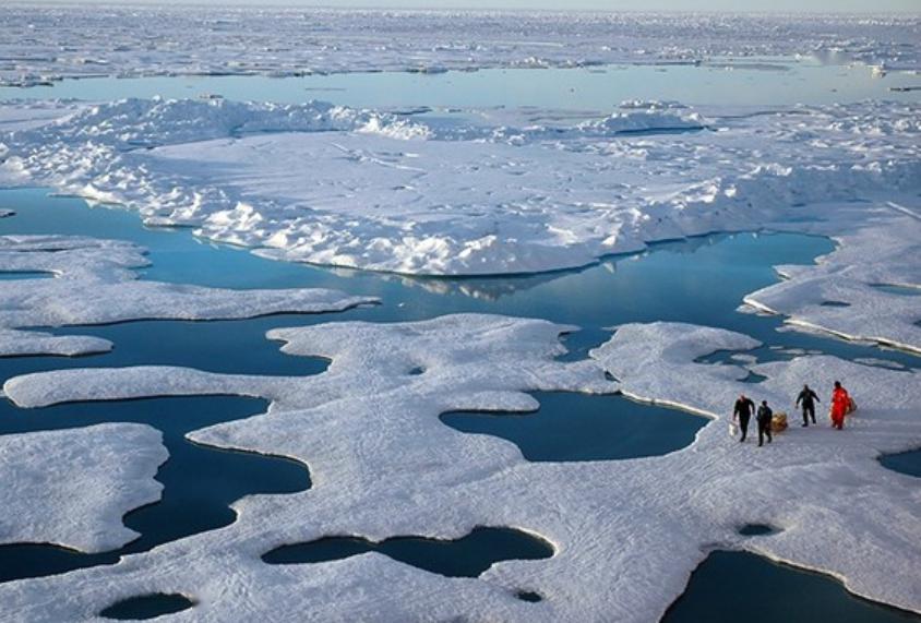 气候变暖恶果?格陵兰岛冰盖融化速度达过去2倍,后果严重