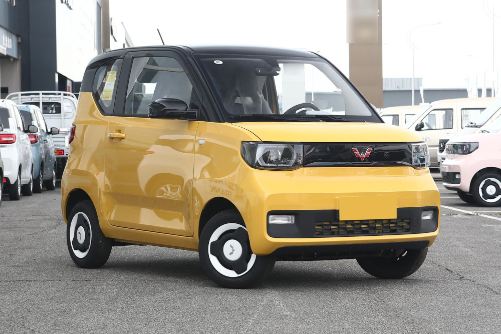 五菱宏光miniev一款上市不到两年的小型纯电车型