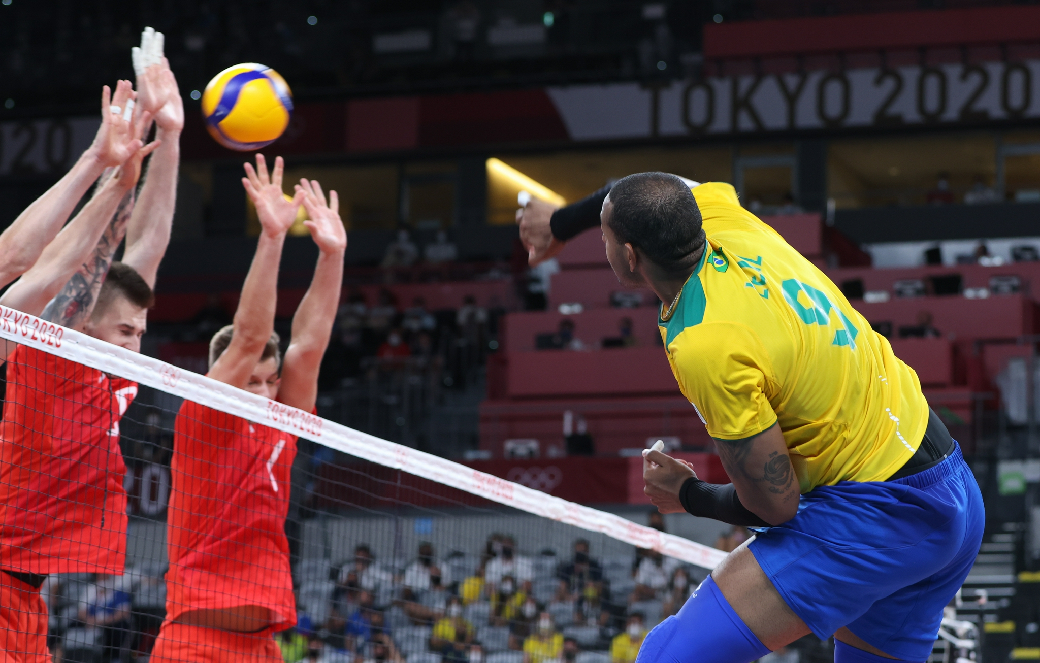 排球——男排:俄罗斯运动员晋级决赛