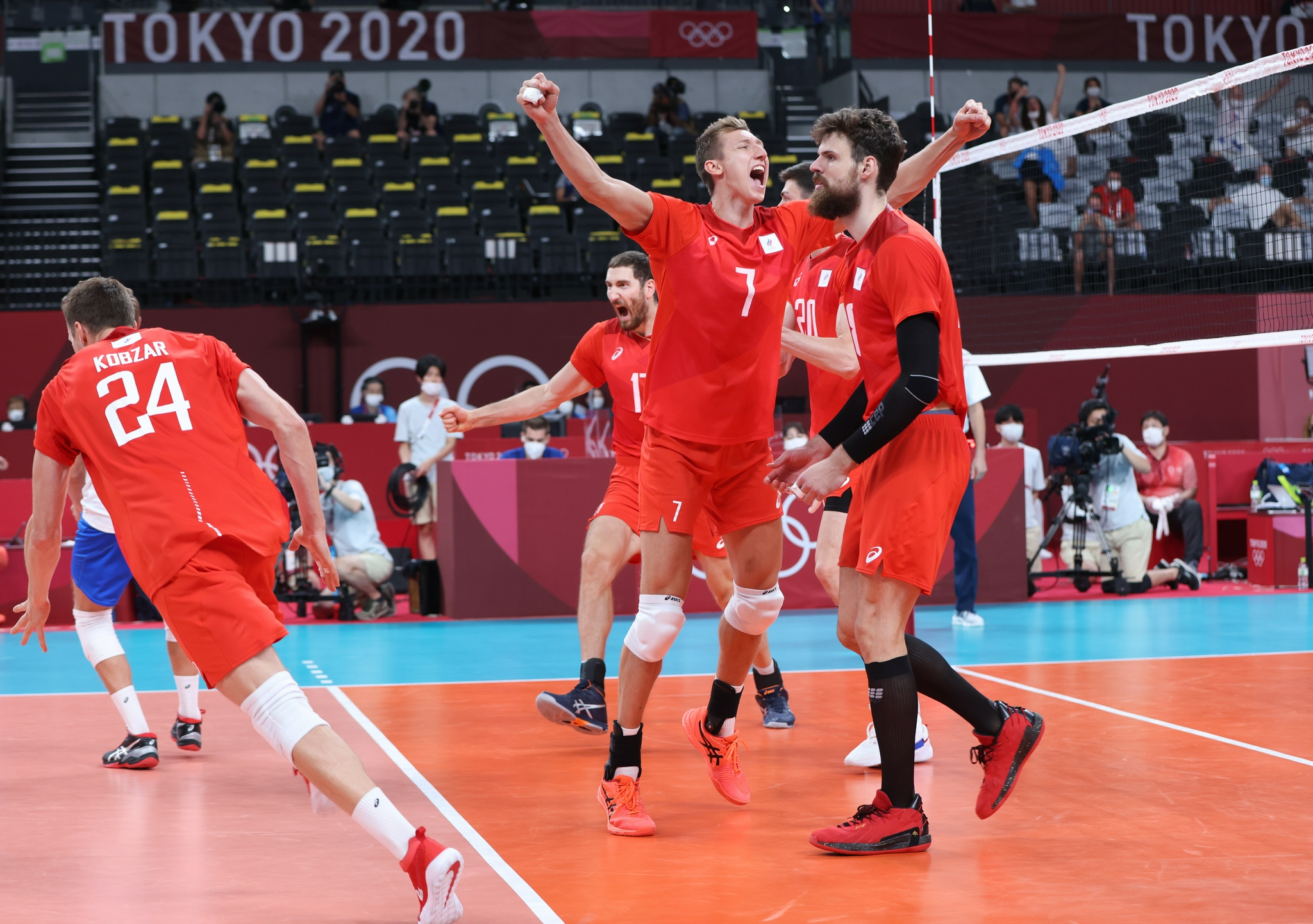 排球——男排:俄罗斯运动员晋级决赛