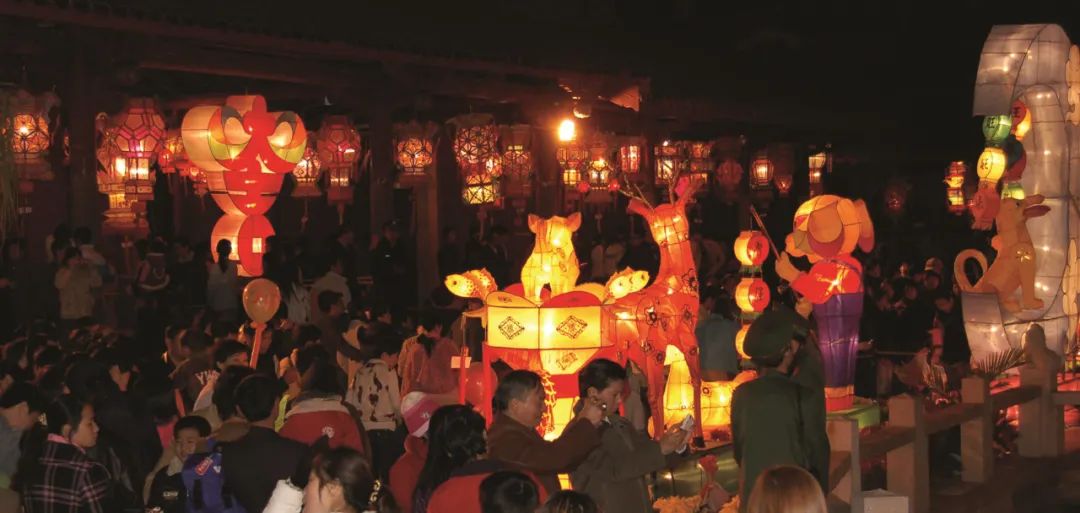 非遗寻访｜泉州“李尧宝刻纸”与花灯绝活的家族传承