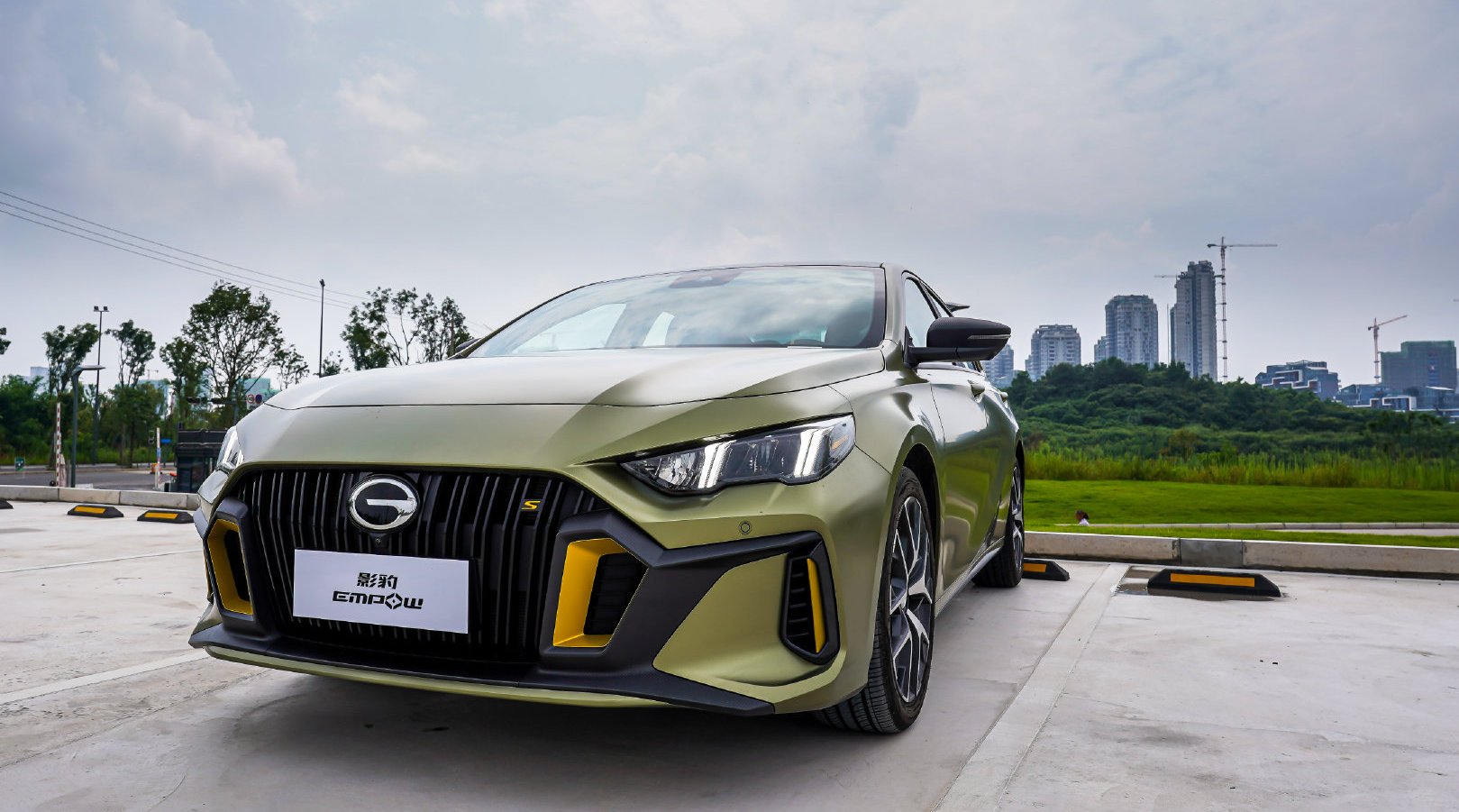 影豹这款车真的是给了年轻消费群体一个"惊喜"