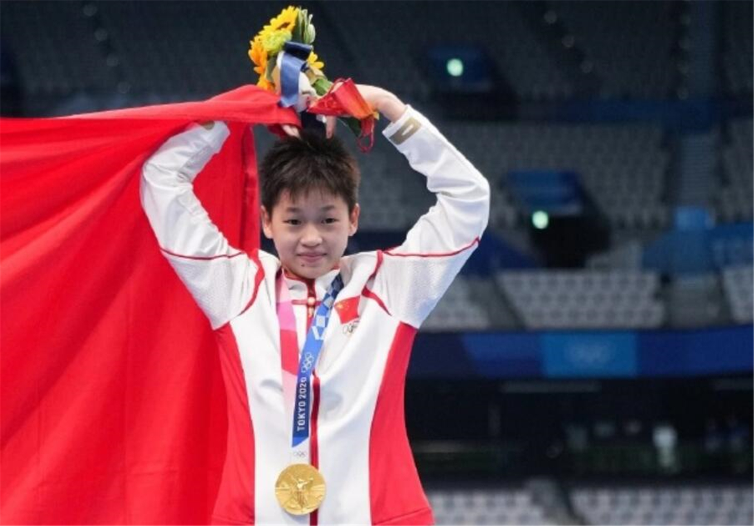 凭借满分跳水惊艳世界,14岁的全红婵背后,还有一位重庆金牌教练休闲区蓝鸢梦想 - Www.slyday.coM 凭借满分跳水惊艳世界,14岁的全红婵背后,还有一位重庆金牌教练休闲区蓝鸢梦想 - Www.slyday.coM