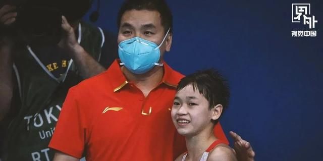 她让外国教练都馋哭了?休闲区蓝鸢梦想 - Www.slyday.coM 她让外国教练都馋哭了?休闲区蓝鸢梦想 - Www.slyday.coM