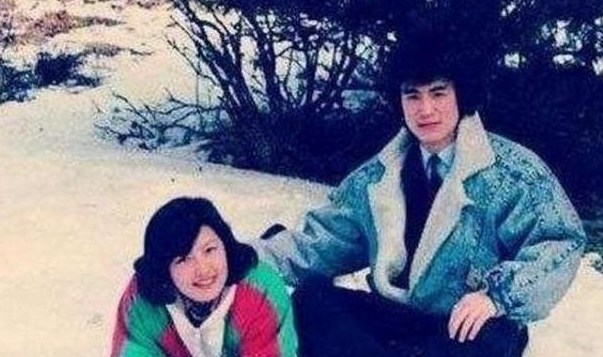 李咏老婆哈文现在身体怎么样了最新消息2021 哈文现状近况照片