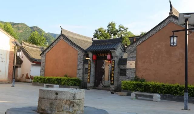 在河南村感受ta的别样风景