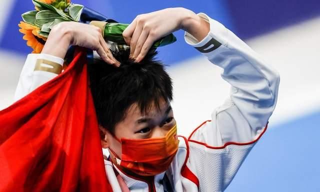 完美了!全红婵父亲准备带她去游乐园,射击冠军杨倩准备一起组团休闲区蓝鸢梦想 - Www.slyday.coM