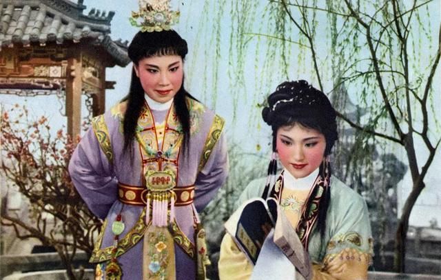 塑造的经典舞台形象之一,此外,王文娟老师还成功地演绎了晴雯,祝英台