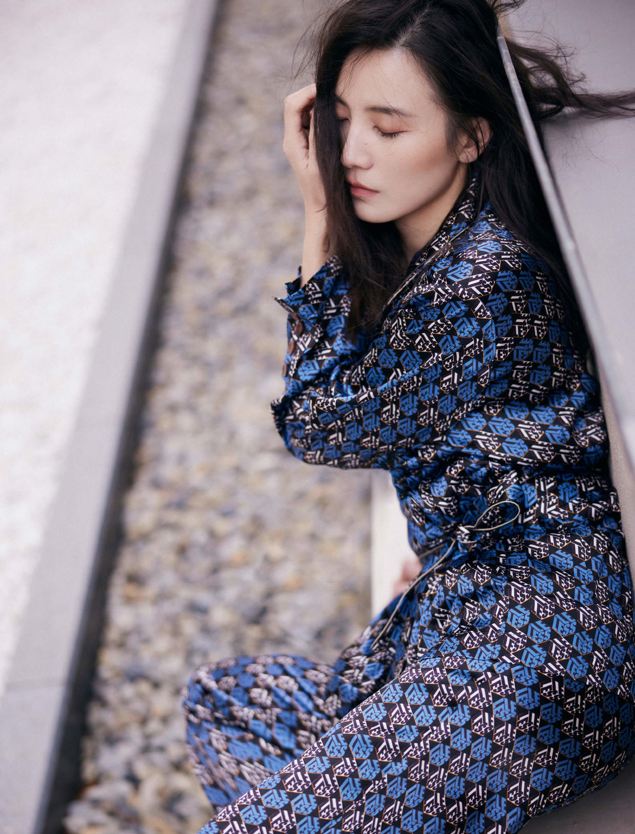 论气质我只服宋佳穿搭好像不用花心思随意套上就是美出国际范