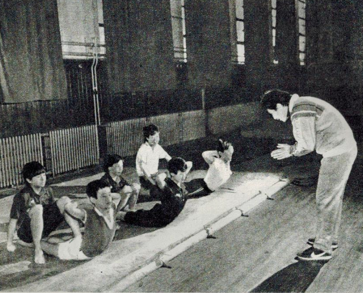 老照片 汉城奥运会中国队获得五枚金牌  中国跳水队就占了两枚休闲区蓝鸢梦想 - Www.slyday.coM