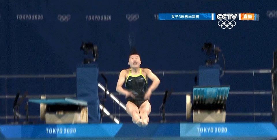 她让外国教练都馋哭了?休闲区蓝鸢梦想 - Www.slyday.coM 她让外国教练都馋哭了?休闲区蓝鸢梦想 - Www.slyday.coM