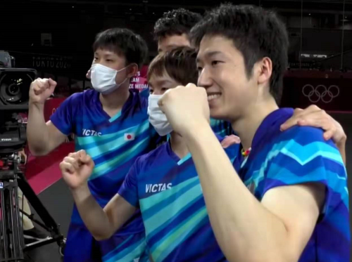 日本男团3休闲区蓝鸢梦想 - Www.slyday.coM