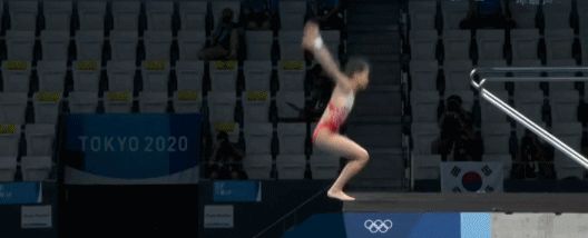 她让外国教练都馋哭了?休闲区蓝鸢梦想 - Www.slyday.coM 她让外国教练都馋哭了?休闲区蓝鸢梦想 - Www.slyday.coM