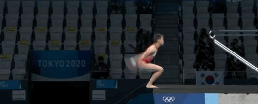 她让外国教练都馋哭了?休闲区蓝鸢梦想 - Www.slyday.coM 她让外国教练都馋哭了?休闲区蓝鸢梦想 - Www.slyday.coM