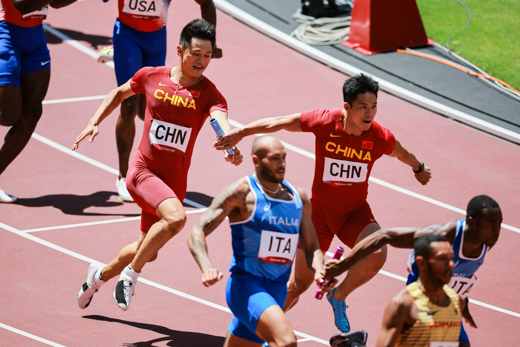 追平全国纪录，中国拿下男子4×100米接力第四名