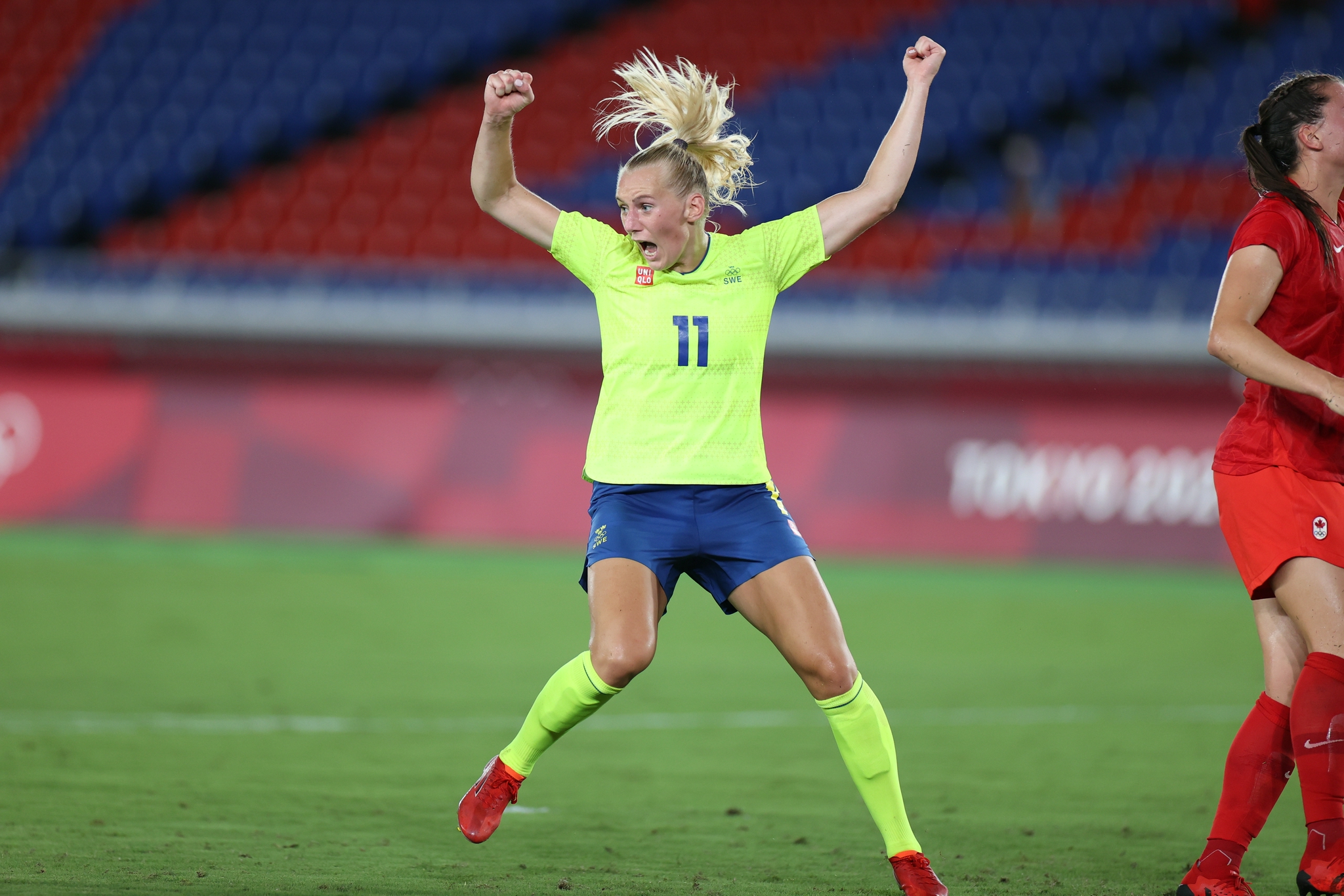 足球——女足决赛:瑞典对阵加拿大