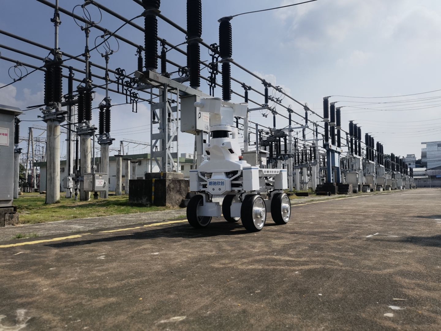 南方电网广东江门供电局变电站智能升级为巡维工作提速增效