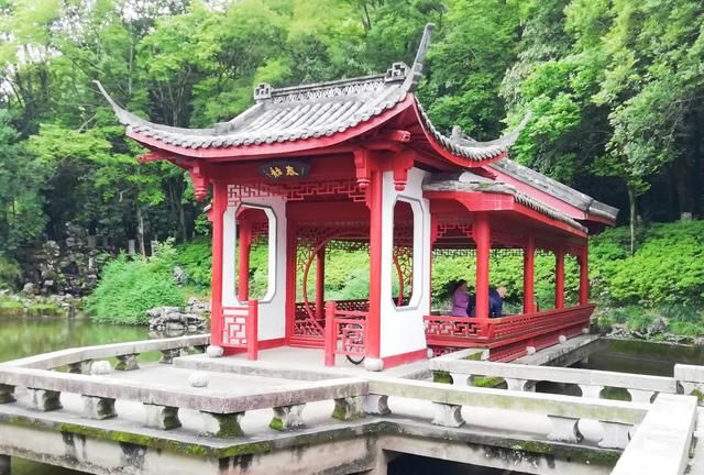 邵武熙春公园的"园中园",刷漆修缮后,本地人直说还不如不刷漆