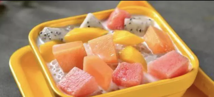 水果西米露的做法