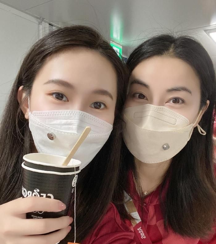 郭晶晶做了秋天的第一杯奶茶,霍启刚无缘品尝,陈若琳却喝上了休闲区蓝鸢梦想 - Www.slyday.coM 郭晶晶做了秋天的第一杯奶茶,霍启刚无缘品尝,陈若琳却喝上了休闲区蓝鸢梦想 - Www.slyday.coM