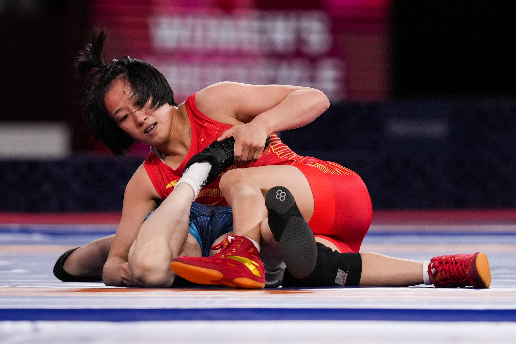 奥运快讯孙亚楠完败获得女子摔跤50公斤级银牌