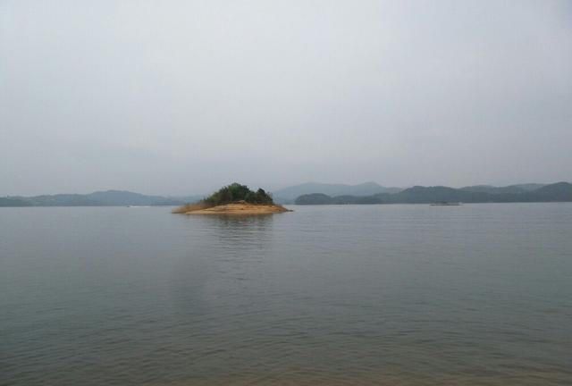 安徽最“良心”景区,度假娱乐观光疗养休闲集于一身,游客：值!休闲区蓝鸢梦想 - Www.slyday.coM