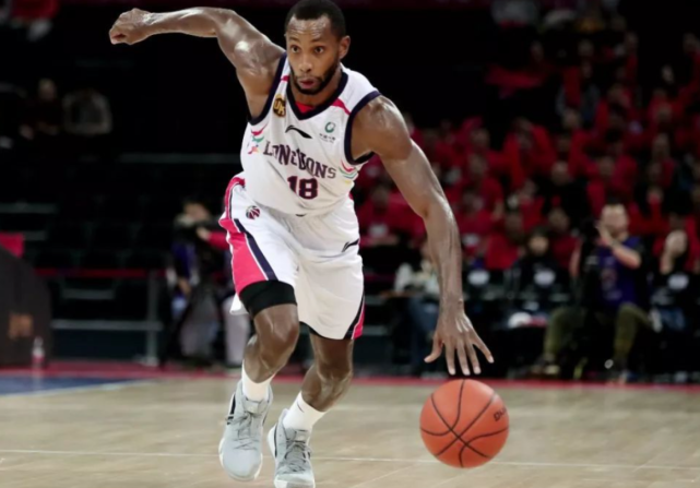 前辽篮外援彻底迷失夏季联赛,准心堪称业余,新赛季还得在CBA见休闲区蓝鸢梦想 - Www.slyday.coM 前辽篮外援彻底迷失夏季联赛,准心堪称业余,新赛季还得在CBA见休闲区蓝鸢梦想 - Www.slyday.coM