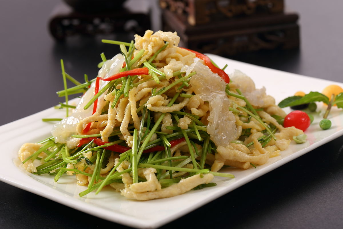 鸡丝拌炒海蜇皮