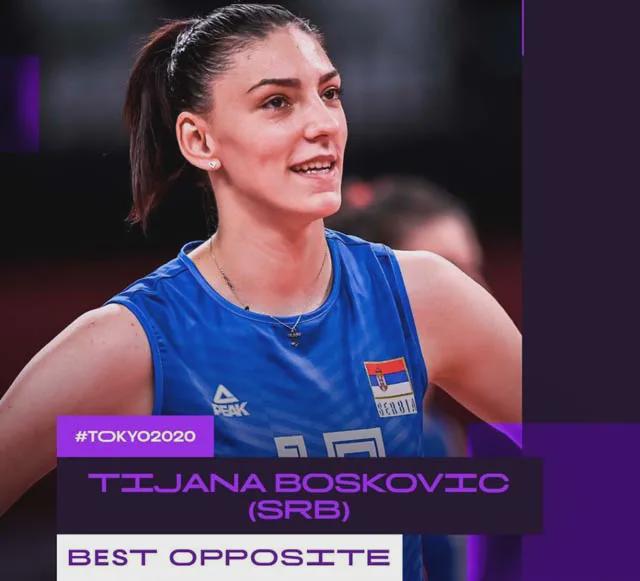 对巴西女排来说,她们只有一个人进入最佳阵,此人就是副攻卡洛琳.