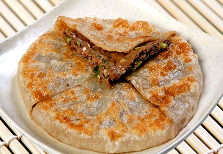 想吃牛肉馅饼不用买,这么做,自己在家也能吃到美味的牛肉馅饼