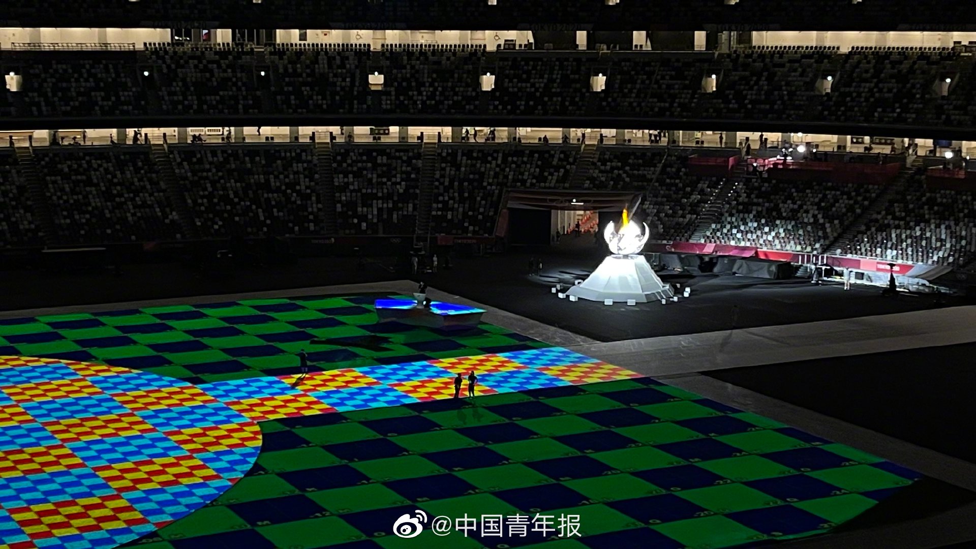 闭幕式即将开始 东京奥运会圣火今晚熄灭休闲区蓝鸢梦想 - Www.slyday.coM