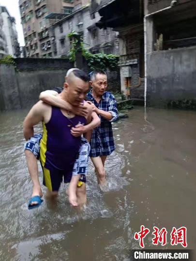 四川大竹遭遇有记录以来最强降雨，直接经济损失预计超2亿元