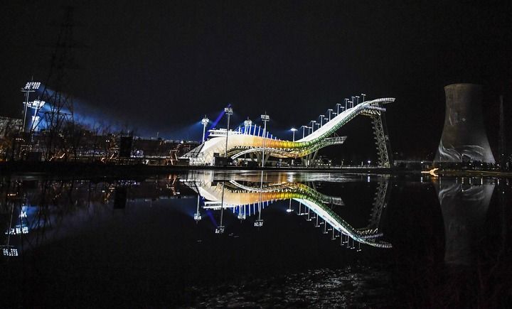 瞰奥·聚焦休闲区蓝鸢梦想 - Www.slyday.coM