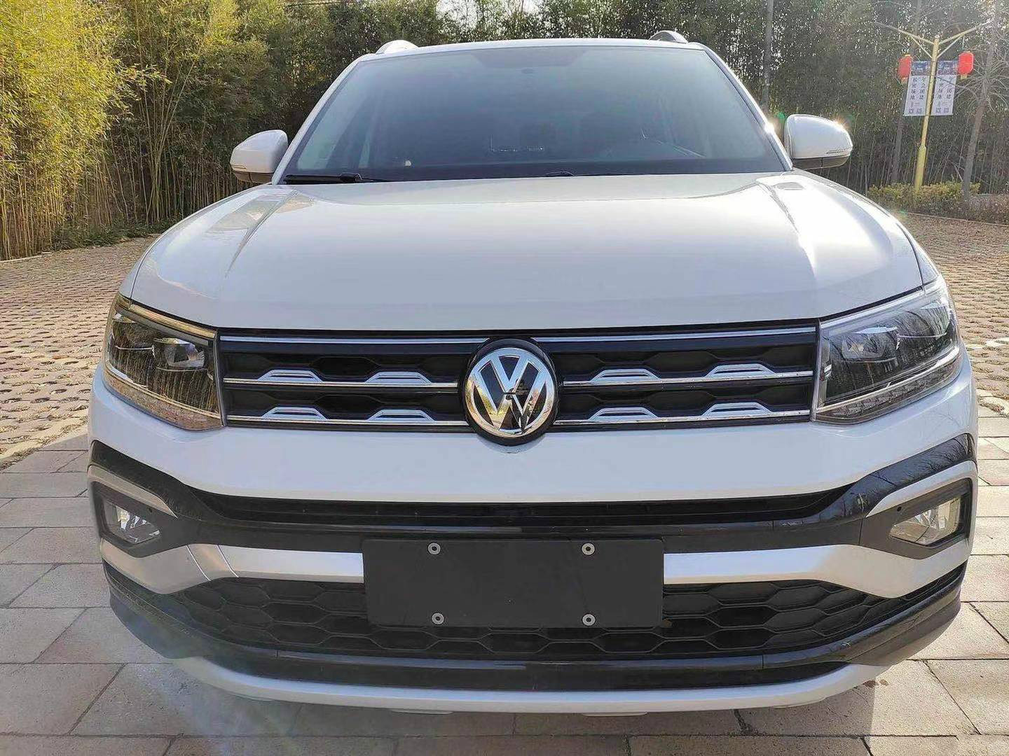 10万就能买的德系suv!高颜值很耐造,油耗5.7l,关键性价比还高