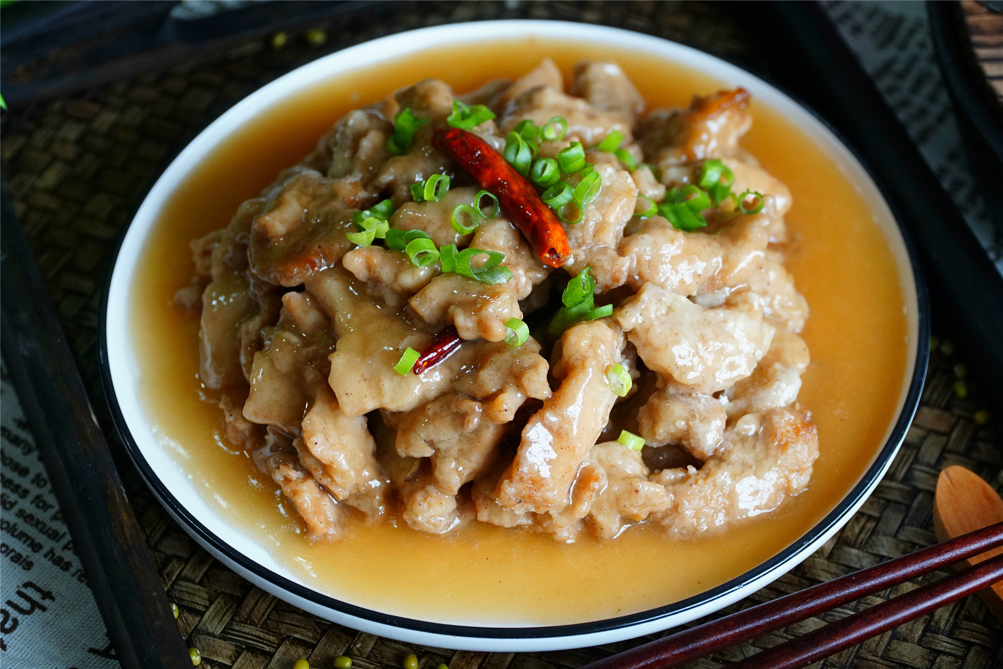 扣碗酥肉的做法