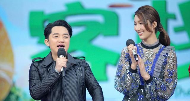 李亚男父亲反对女儿嫁给王祖蓝,当王祖蓝拿出巨额彩礼时候同意了休闲区蓝鸢梦想 - Www.slyday.coM