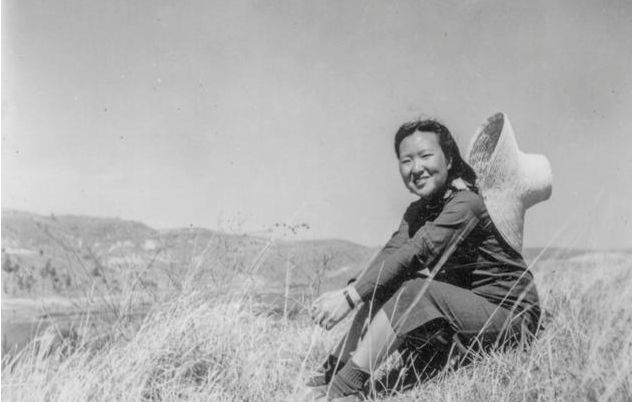 她被称为先生,和爱人的名字被命名为两颗行星,全世界唯一|李佩|李佩珍