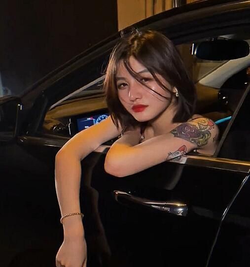 人气陷入瓶颈后万小七也开始做陪玩要价520一小时无人点单