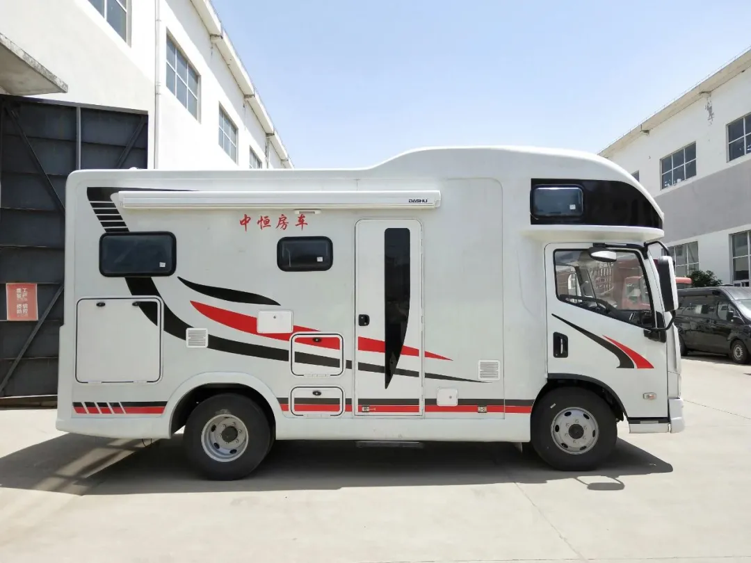 中恒平头轻卡h500大空间马力足高性价比自动挡带ktv娱乐系统