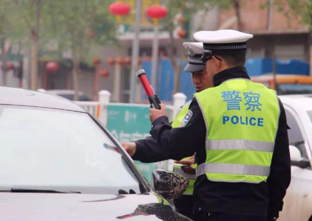 日本人为啥不敢酒驾?处罚方式让人接受不了,车主:看完你也不敢休闲区蓝鸢梦想 - Www.slyday.coM 日本人为啥不敢酒驾?处罚方式让人接受不了,车主:看完你也不敢休闲区蓝鸢梦想 - Www.slyday.coM