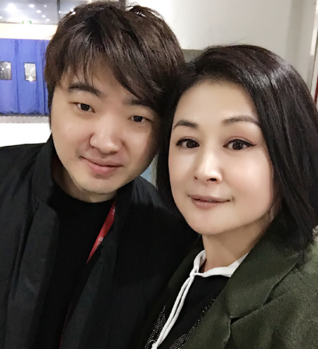 吴彤发文悼念于月仙，赞其认真不输新人，遗憾没请她来王牌对王牌休闲区蓝鸢梦想 - Www.slyday.coM