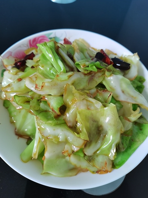 手撕包菜的做法!